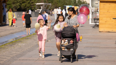 Қазақстанда аналарға қандай әлеуметтік қолдау көрсетіледі