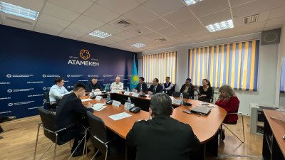 Атырау әкімдігі автопарк иелеріне заңды ақшасын бермей отыр