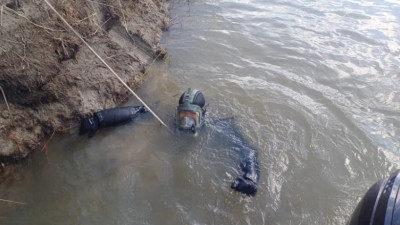 Павлодар облысында Ертісте жоғалған балықшыны іздеу уақытша тоқтатылды