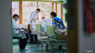 Травматологтар еңбегі: бір жылда 240 мың науқасқа көмек көрсетілді